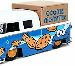 Flash Sale 🎉 1:24 Diecast 1963 VW Bus With Cookie Monster Figure 🔥