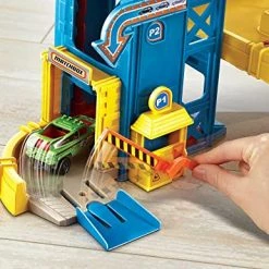 Best reviews of 🥰 4-Level Garage, The One-Stop-Shop & Action Drivers Helicopter Rescue Playset For Kids 3 Years Old & Up, With 1 1:64 Ambulance, Helicopter, Red 👍 -Vehicles Online Shop 51ssRP3ptiL