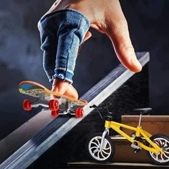 Brand new ✨ Mini Finger Toys Set, Finger Bike Finger Skateboard Fingertip Movement Set Tiny Swing Board Fingertip Movement Party (9 PCS Set) ⌛ -Vehicles Online Shop 51yMDPsa5OL